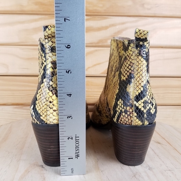 Leather Snake Print Western Ankle Boots 6 US Booties Slip-on NEW Sam Edelman - Picture 4 of 10